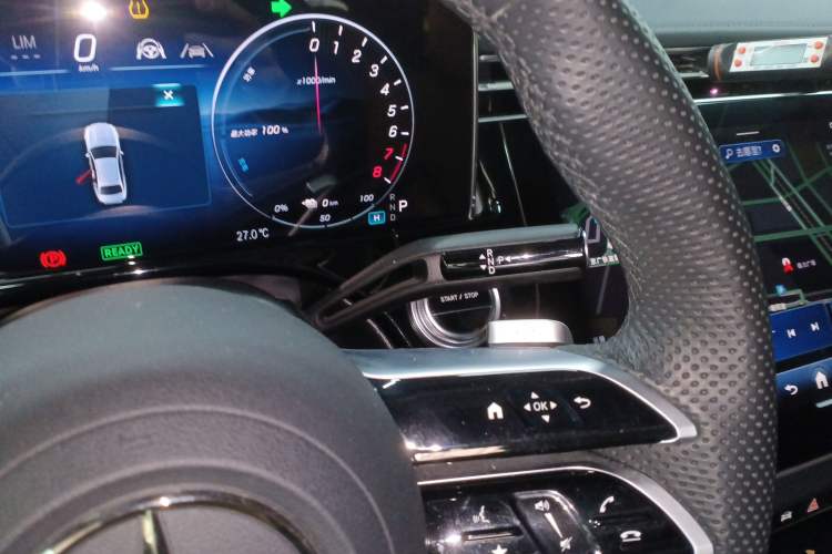 Used Mercedes-Benz E-Class New Energy 2024 E 350 e L Plug-in Hybrid Sports Sedan Gear Lever