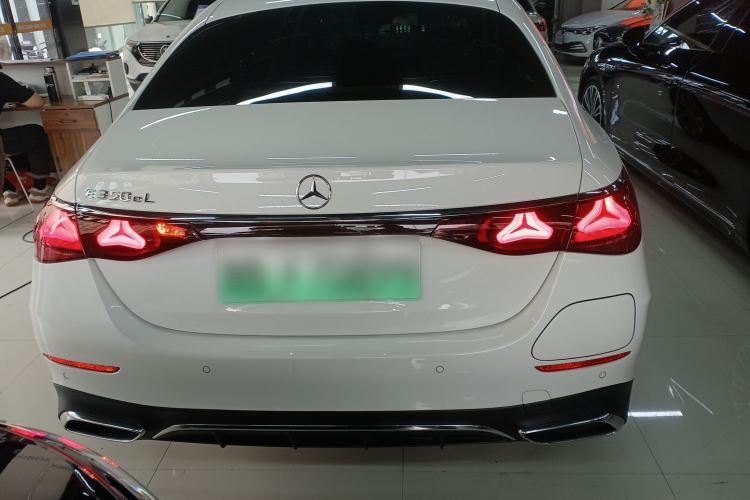 Used Mercedes-Benz E-Class New Energy 2024 E 350 e L Plug-in Hybrid Sports Sedan Rear