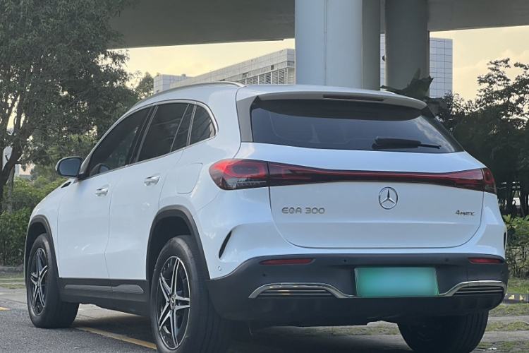 Used Mercedes-Benz EQA 2022 EQA 300 4MATIC Launch Edition Exterior 6