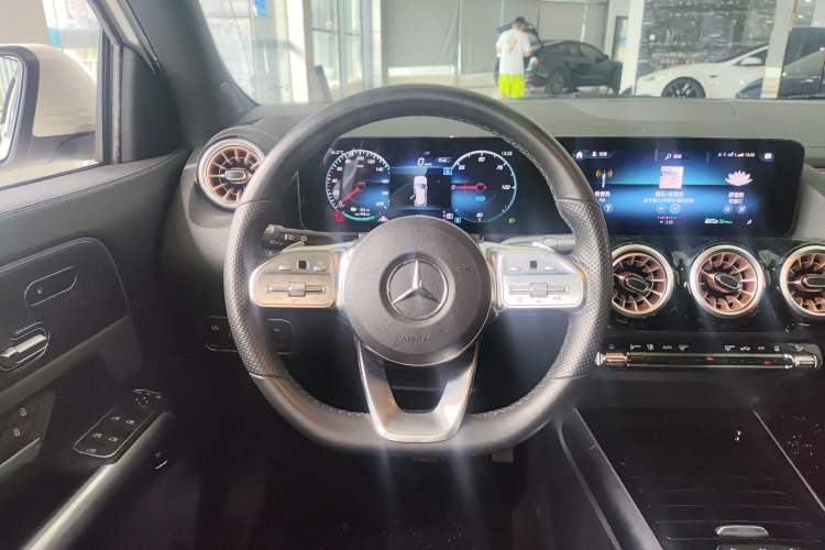Used Mercedes-Benz EQA 2022 EQA 300 4MATIC Launch Edition Steering Wheel