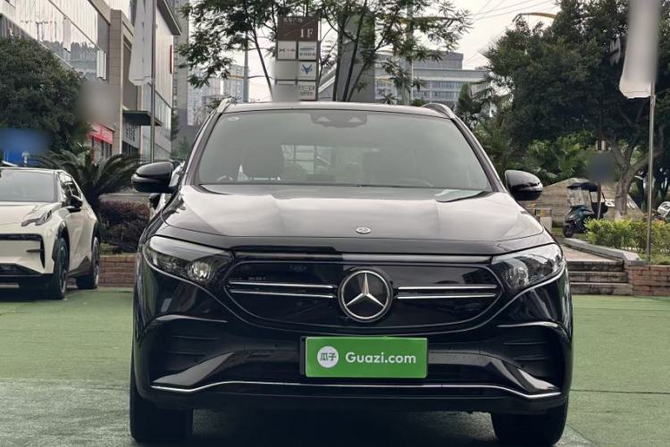 Used Mercedes-Benz EQA 2022 EQA 300 4MATIC Launch Edition Exterior 3