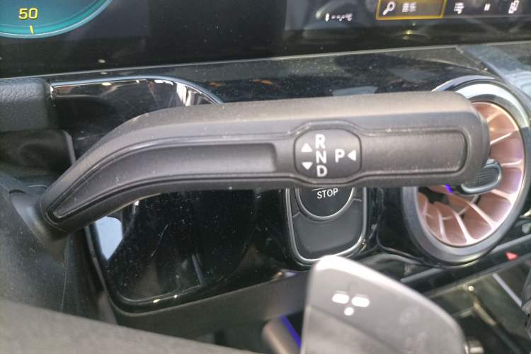 Used Mercedes-Benz EQA 2022 EQA 300 4MATIC Launch Edition Gear Lever