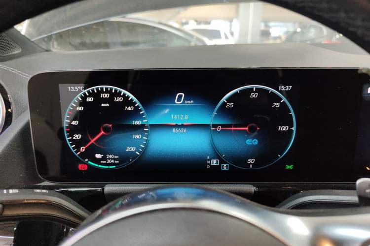 Used Mercedes-Benz EQA 2022 EQA 300 4MATIC Launch Edition Instrument Cluster
