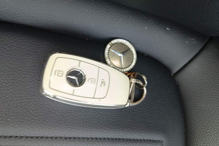 Used Mercedes-Benz EQA 2022 EQA 260 Interior 1