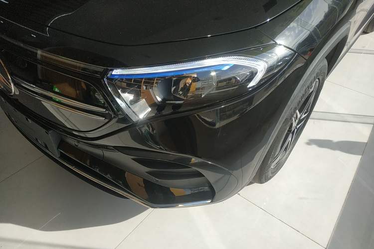 Used Mercedes-Benz EQA 2022 EQA 300 4MATIC Launch Edition Left Front Headlight
