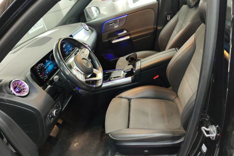 Used Mercedes-Benz EQA 2022 EQA 300 4MATIC Launch Edition Left Front Seat