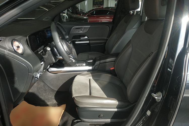 Used Mercedes-Benz EQA 2022 EQA 300 4MATIC Launch Edition Left Front Seat