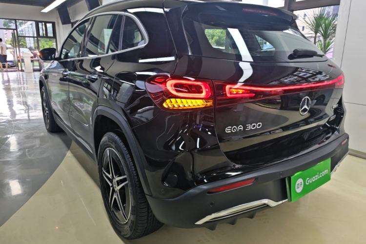 Used Mercedes-Benz EQA 2022 EQA 300 4MATIC Launch Edition Rear Left 45 Deg