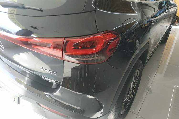 Used Mercedes-Benz EQA 2022 EQA 300 4MATIC Launch Edition Right Rear Taillight