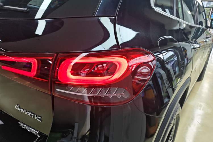 Used Mercedes-Benz EQA 2022 EQA 300 4MATIC Launch Edition Right Rear Taillight