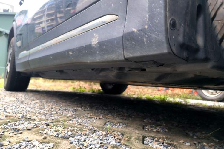 Used Mercedes-Benz EQA 2022 EQA 300 4MATIC Launch Edition Right Side Sill