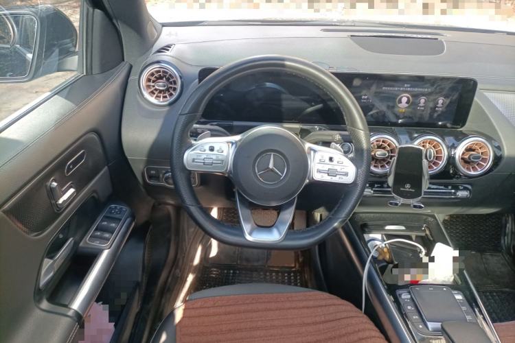 Used Mercedes-Benz EQA 2022 EQA 300 4MATIC Launch Edition Steering Wheel
