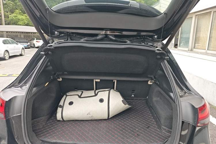 Used Mercedes-Benz EQA 2022 EQA 260 Trunk