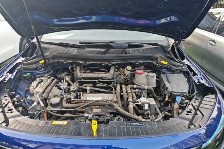 Used Mercedes-Benz EQA 2022 EQA 300 4MATIC Launch Edition Engine Bay