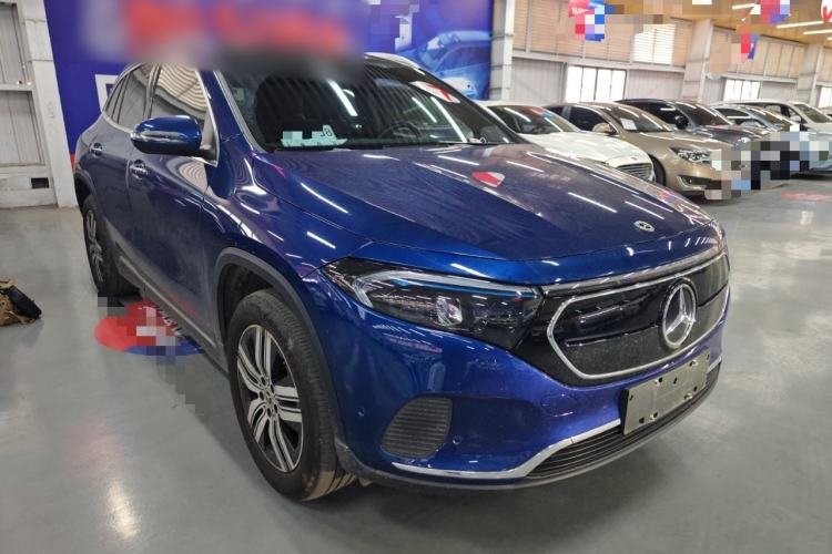 Used Mercedes-Benz EQA 2022 EQA 260 Front Right 45 Deg