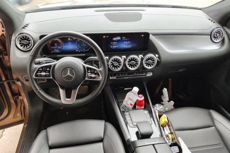 Used Mercedes-Benz EQA 2022 EQA 260 Center Console