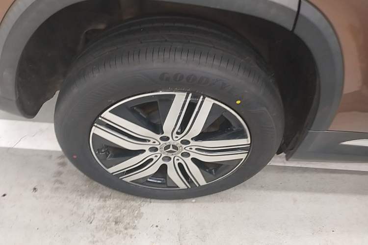 Used Mercedes-Benz EQA 2022 EQA 260 Exterior 5