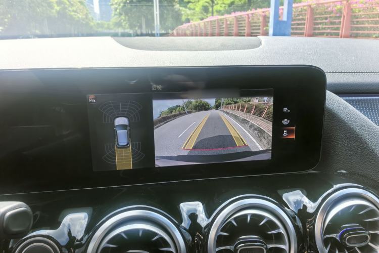 Used Mercedes-Benz EQA 2022 EQA 260 Interior 11
