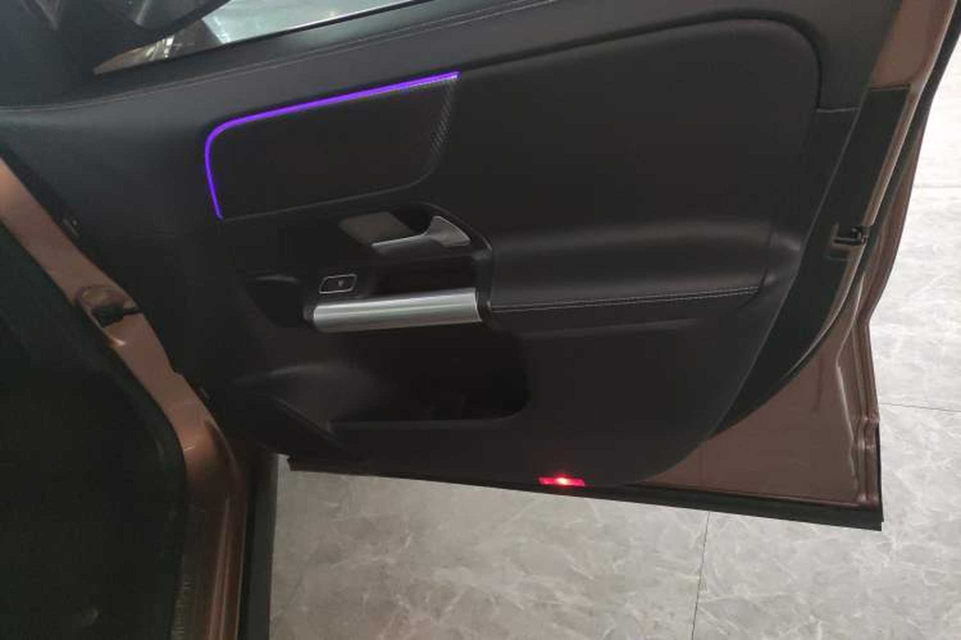 Used Mercedes-Benz EQA 2022 EQA 260 Interior 5