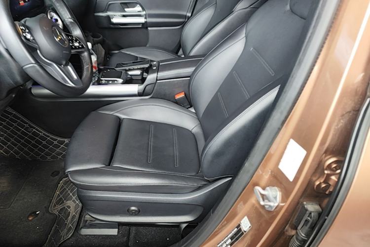 Used Mercedes-Benz EQA 2022 EQA 260 Left Front Seat