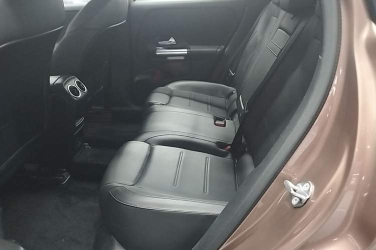 Used Mercedes-Benz EQA 2022 EQA 260 Left Rear Seat