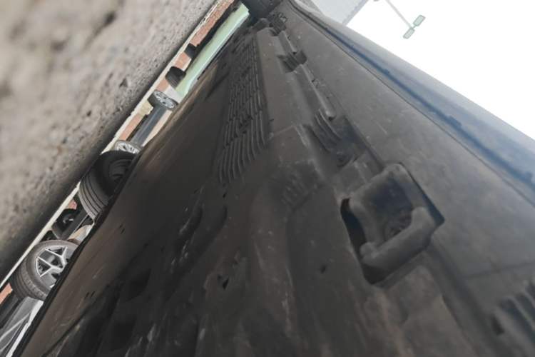 Used Mercedes-Benz EQA 2022 EQA 260 Right Side Sill