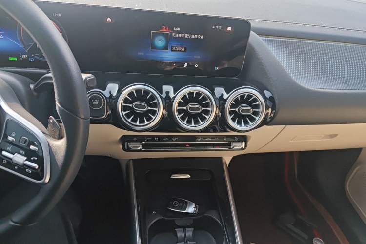 Used Mercedes-Benz EQA 2022 EQA 260 Audio And AC Panel