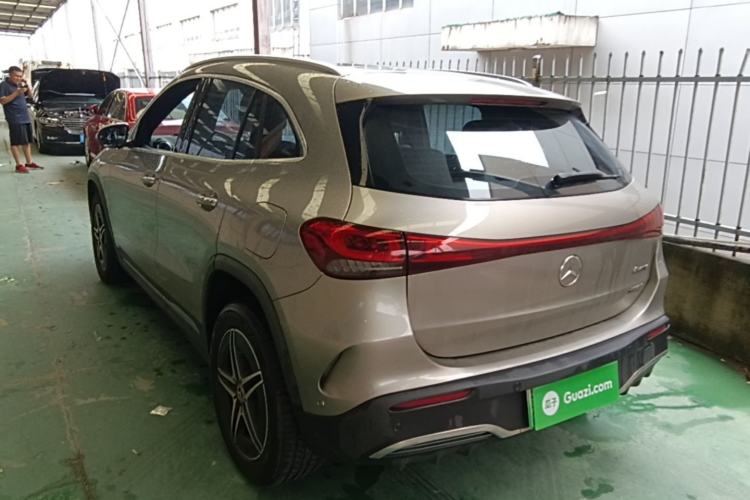 Used Mercedes-Benz EQA 2022 EQA 300 4MATIC Launch Edition Rear Left 45 Deg