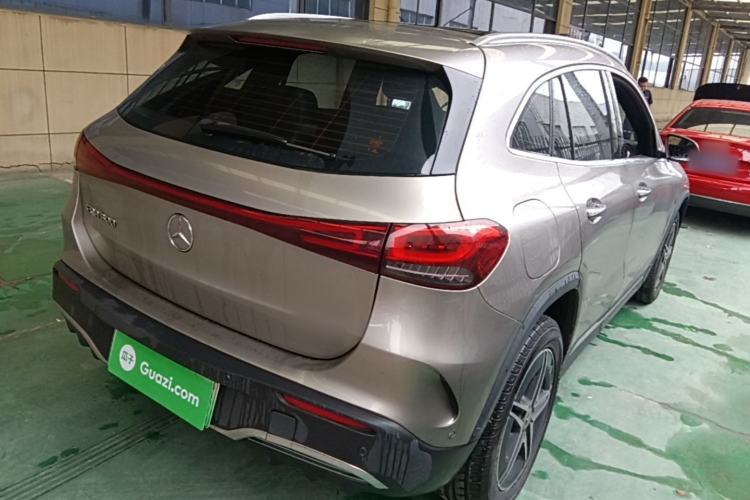 Used Mercedes-Benz EQA 2022 EQA 300 4MATIC Launch Edition Rear Right 45 Deg