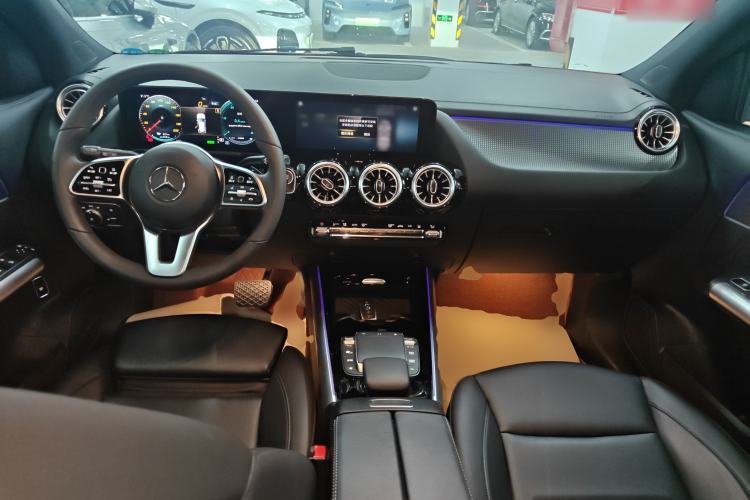 Used Mercedes-Benz EQA 2022 EQA 260 Center Console
