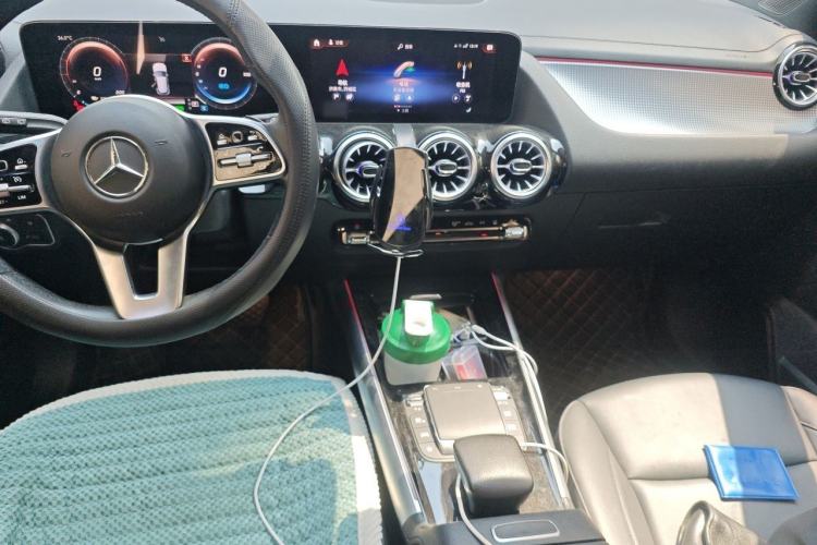 Used Mercedes-Benz EQA 2022 EQA 260 Center Console