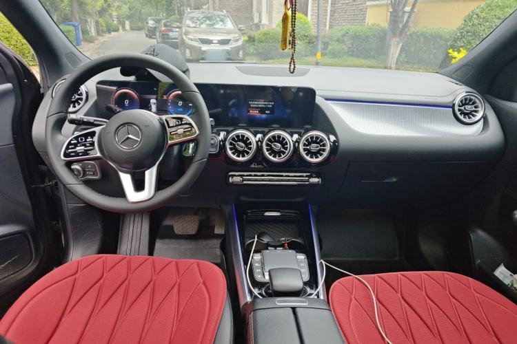 Used Mercedes-Benz EQA 2022 EQA 260 Center Console