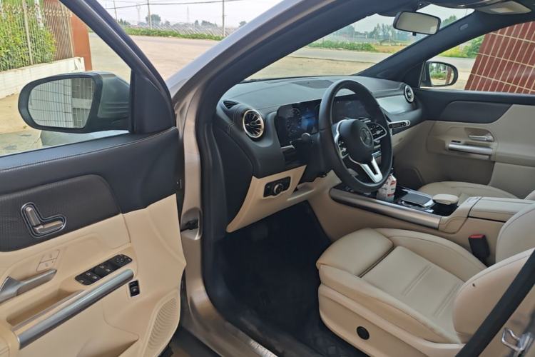 Used Mercedes-Benz EQA 2022 EQA 260 Driver Seat