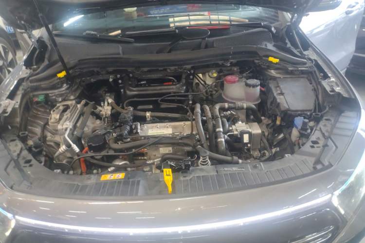 Used Mercedes-Benz EQA 2022 EQA 300 4MATIC Launch Edition Engine Bay