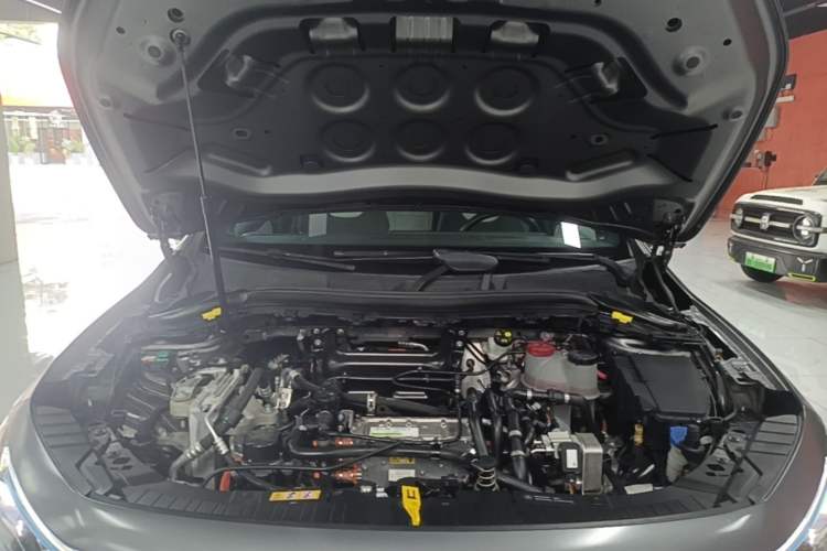 Used Mercedes-Benz EQA 2022 EQA 300 4MATIC Launch Edition Engine Bay