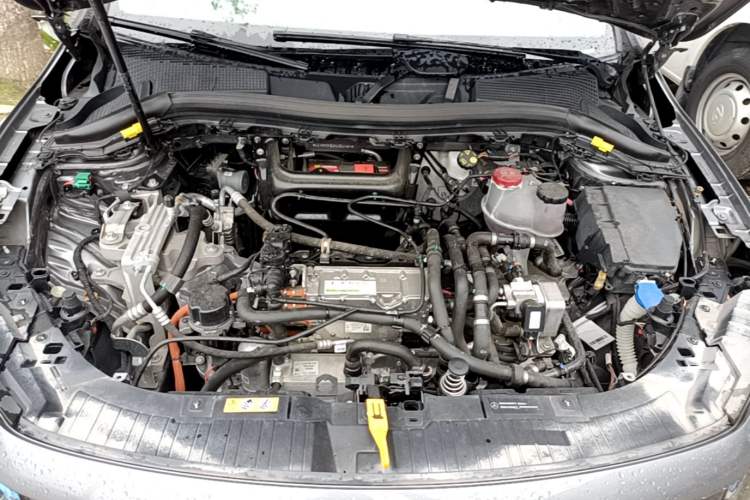 Used Mercedes-Benz EQA 2022 EQA 300 4MATIC Launch Edition Engine Bay