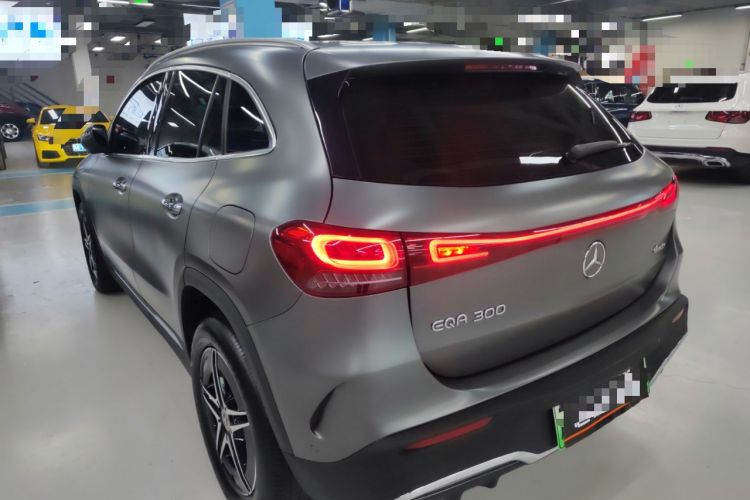 Used Mercedes-Benz EQA 2022 EQA 300 4MATIC Launch Edition Exterior 2