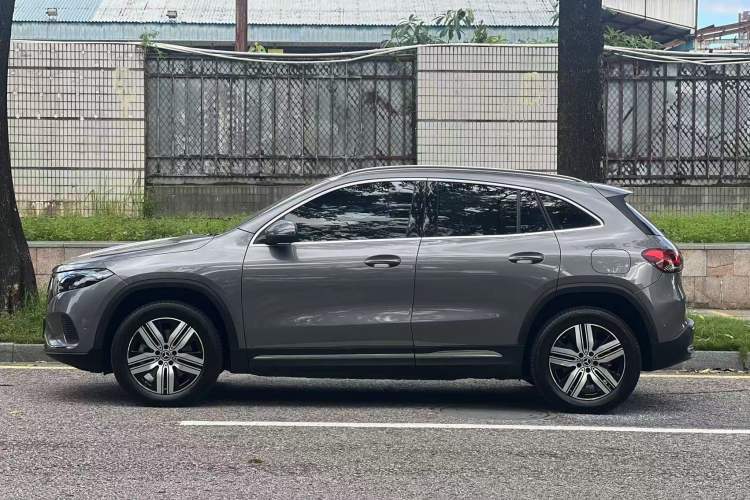 Used Mercedes-Benz EQA 2022 EQA 260 Exterior 3