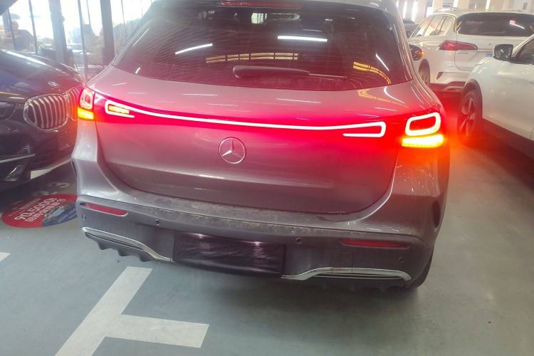Used Mercedes-Benz EQA 2022 EQA 300 4MATIC Launch Edition Exterior 4