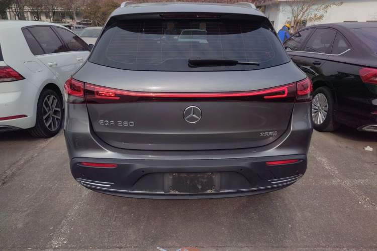 Used Mercedes-Benz EQA 2022 EQA 260 Exterior 4