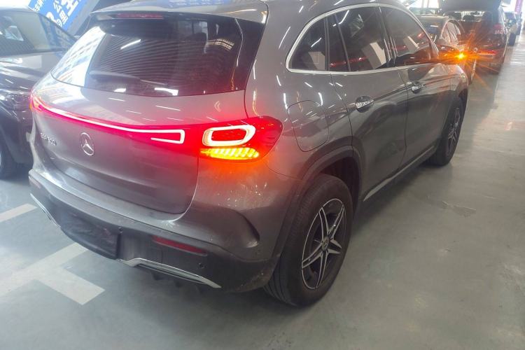 Used Mercedes-Benz EQA 2022 EQA 300 4MATIC Launch Edition Exterior 5