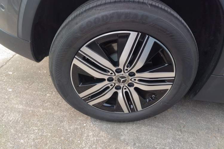 Used Mercedes-Benz EQA 2022 EQA 260 Exterior 8