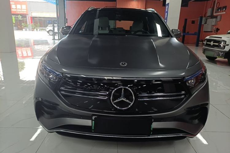 Used Mercedes-Benz EQA 2022 EQA 300 4MATIC Launch Edition Front