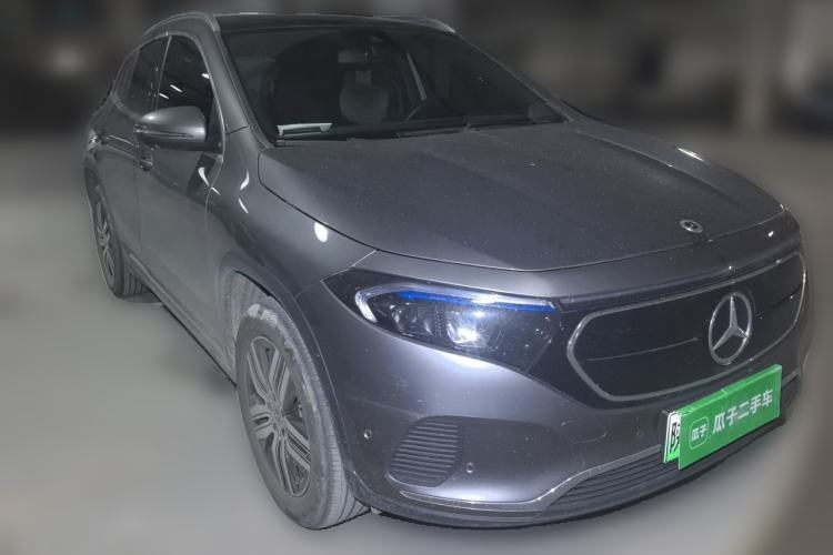 Used Mercedes-Benz EQA 2022 EQA 260 Front Right 45 Deg