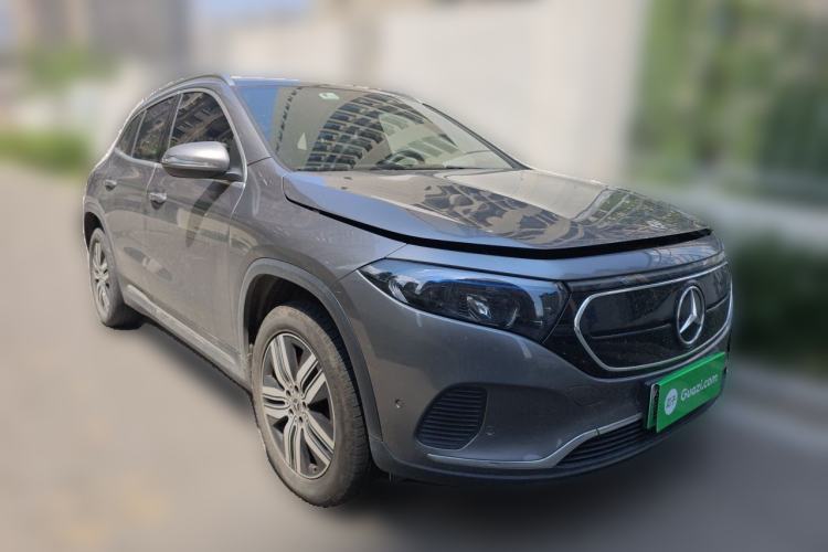 Used Mercedes-Benz EQA 2022 EQA 260 Front Right 45 Deg