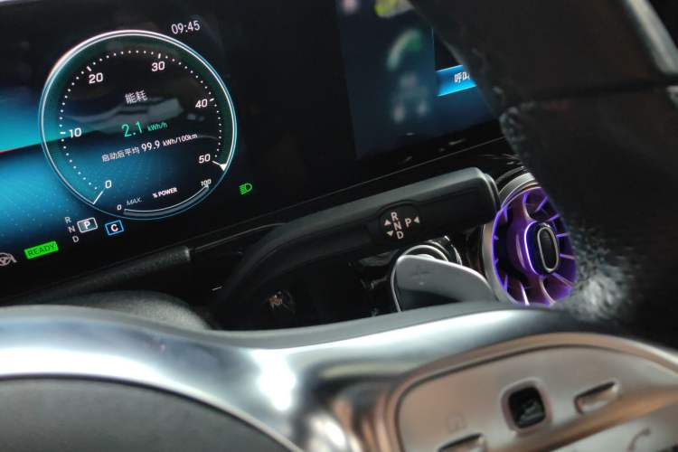Used Mercedes-Benz EQA 2022 EQA 300 4MATIC Launch Edition Gear Lever