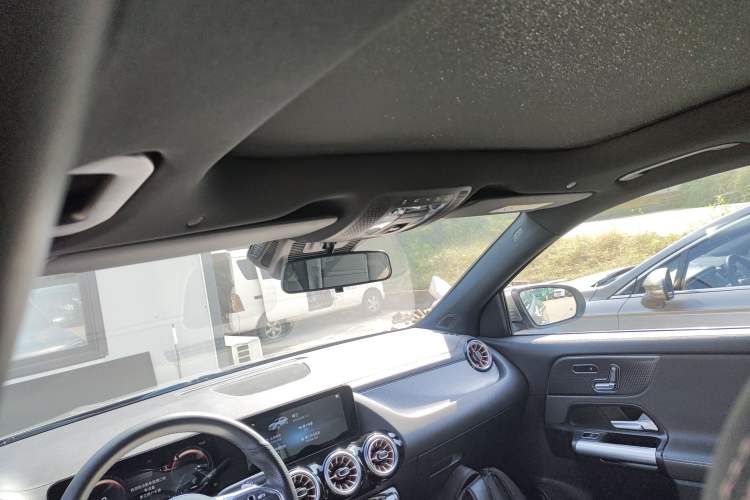 Used Mercedes-Benz EQA 2022 EQA 300 4MATIC Launch Edition Headliner
