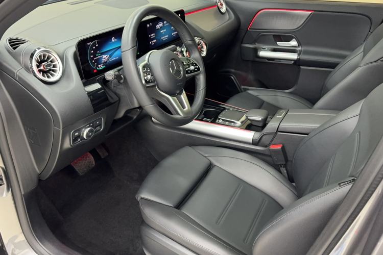 Used Mercedes-Benz EQA 2022 EQA 260 Interior 1