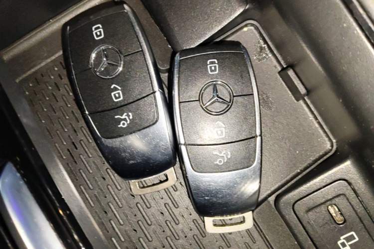 Used Mercedes-Benz EQA 2022 EQA 260 Interior 1