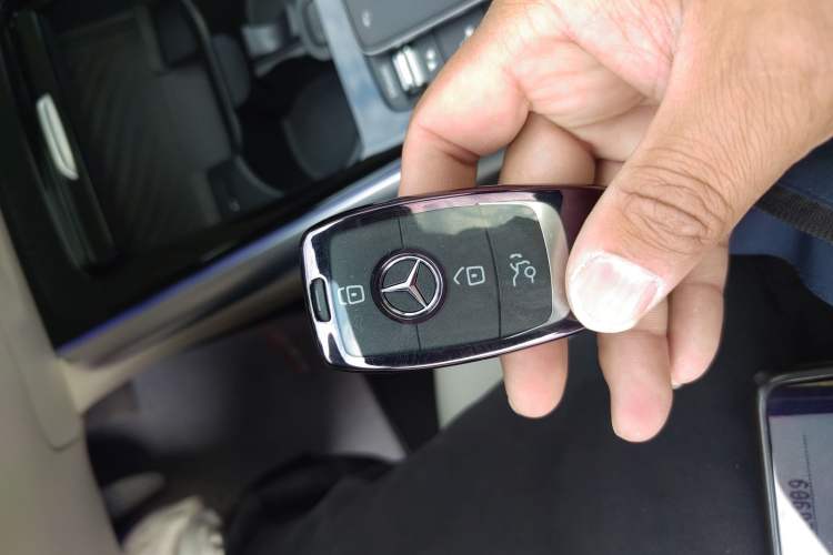 Used Mercedes-Benz EQA 2022 EQA 260 Interior 1